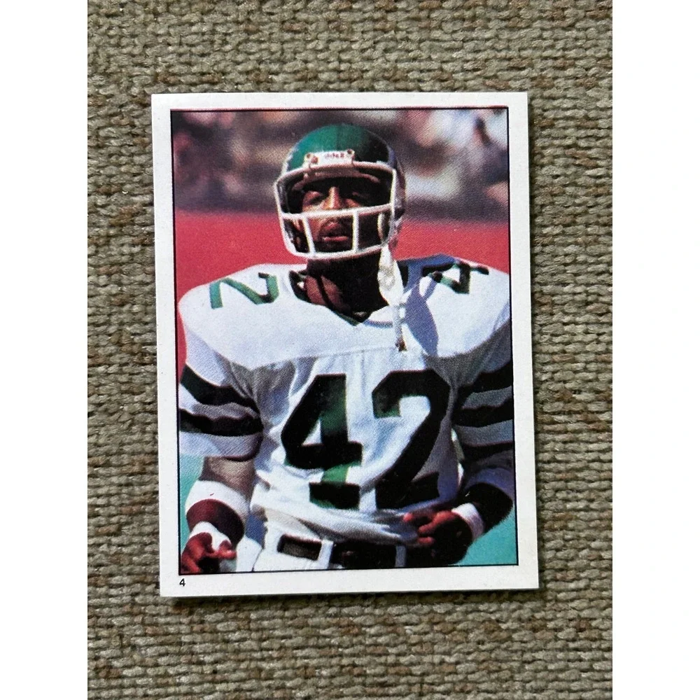 Topps showcasing 69